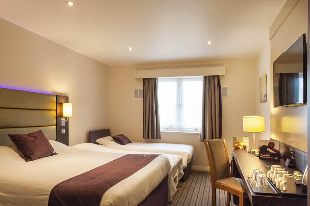 Premier Inn Birmingham City Centre Broad Street Exteriör bild